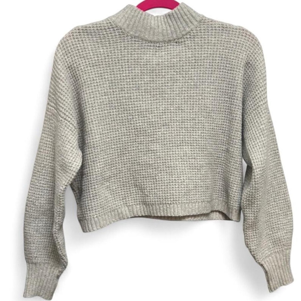 Hollister Gray Crop Knit Sweater Minimalist